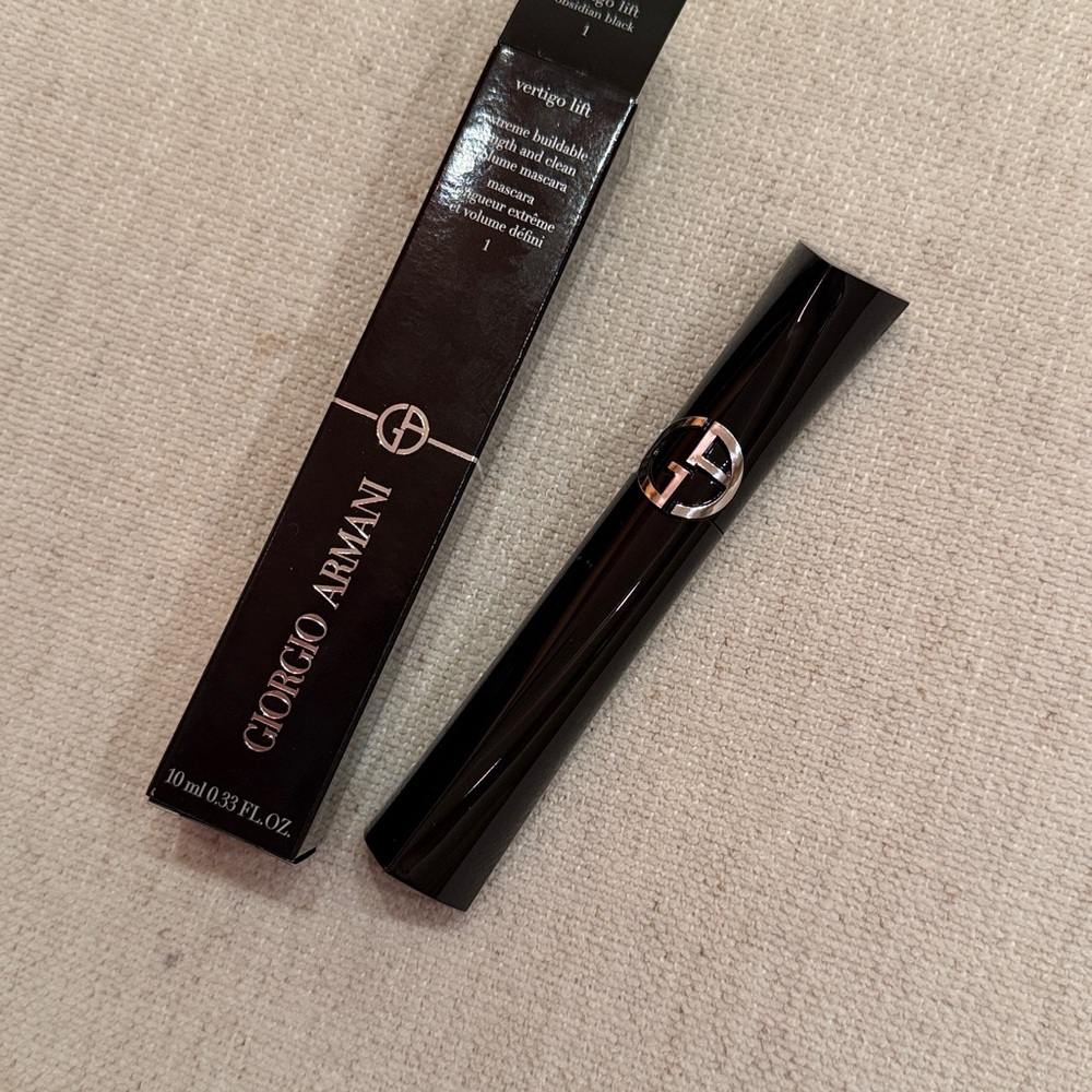 Giorgio Armani beauty vertigo lift mascara 1 obsidian black *blogger*